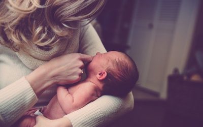 Impact d’un essai randomisé de visites à domicile sur le retrait social du nourrisson dans l’étude de prévention CAPEDP